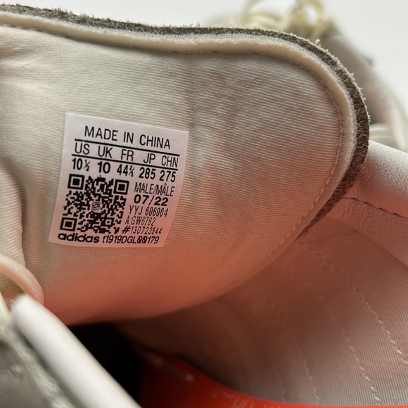 ADIDAS ORIGINAL RETROPY E5 MENS SIZE 10.5 ATHLETIC SHOES OFF-WHICH ALUMINUM GRAY - Picture 10 of 12